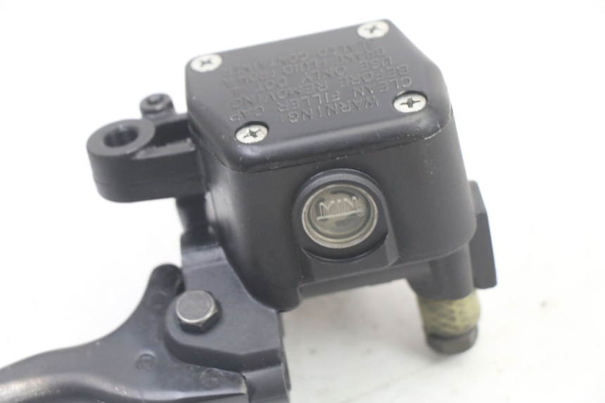 photo de FRONT BRAKE MASTER CYLINDER APRILIA ATLANTIC 125 (2003 - 2009)