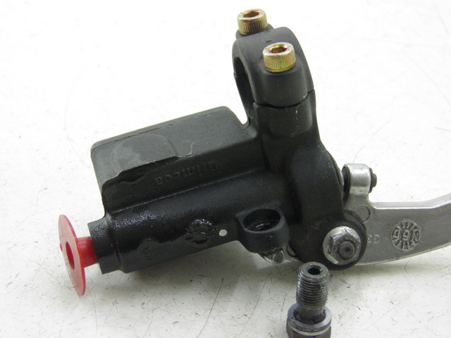 photo de FRONT BRAKE MASTER CYLINDER APRILIA SCARABEO 100 (2003 - 2012)