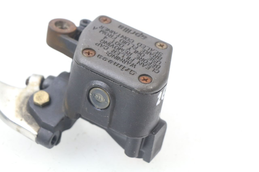 photo de FRONT BRAKE MASTER CYLINDER APRILIA SCARABEO GT 125 (1999 - 2007)