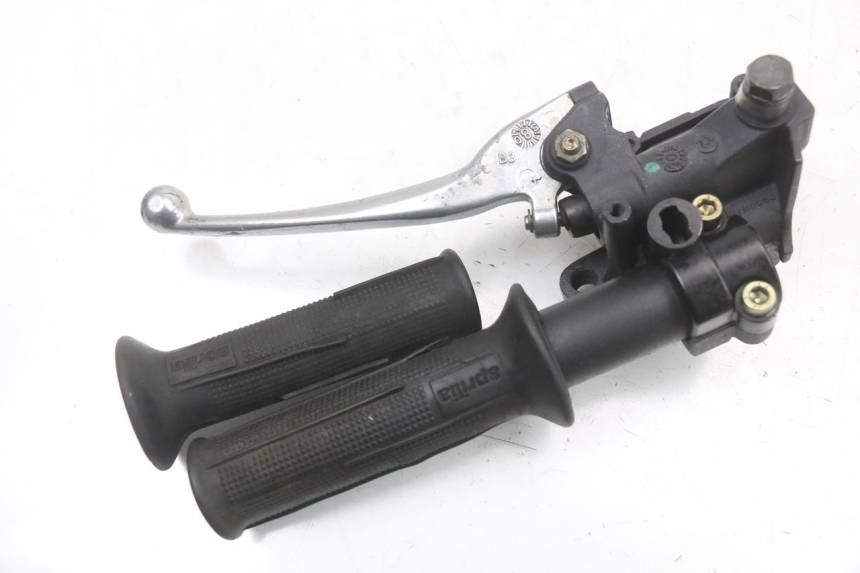 photo de FRONT BRAKE MASTER CYLINDER APRILIA SCARABEO GT 125 (1999 - 2007)