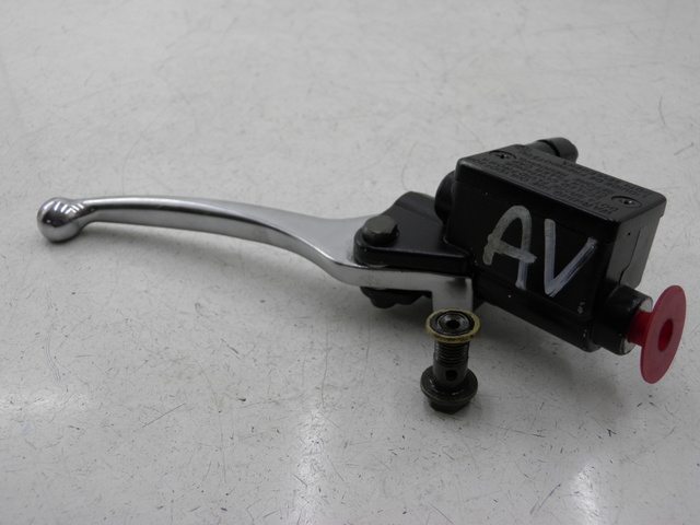 photo de FRONT BRAKE MASTER CYLINDER BAOTIAN TRAVEL SPIRIT 50 (2010 - 2012)