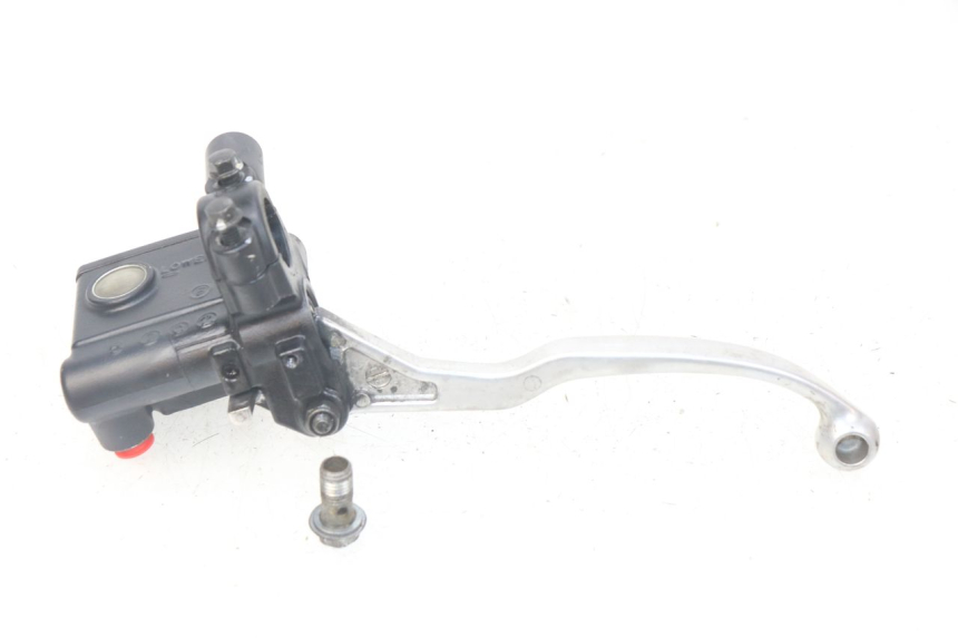 photo de FRONT BRAKE MASTER CYLINDER SUZUKI BURGMAN 125 (2007 - 2014)