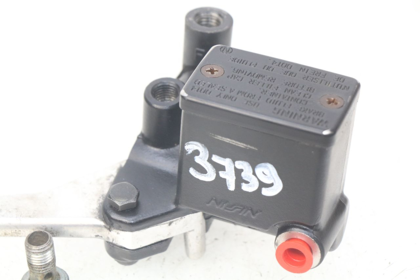 photo de FRONT BRAKE MASTER CYLINDER SUZUKI BURGMAN 125 (2007 - 2014)