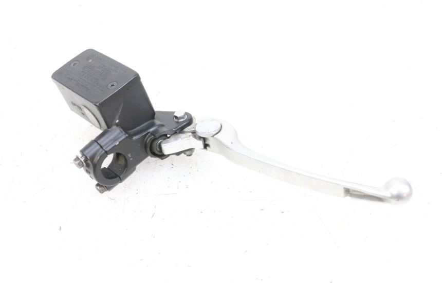 photo de FRONT BRAKE MASTER CYLINDER SUZUKI BURGMAN 650 (2013 - 2020)