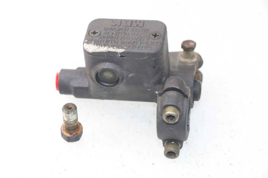 photo de FRONT BRAKE MASTER CYLINDER YAMAHA BW'S 50 (1999 - 2003) - Product overview