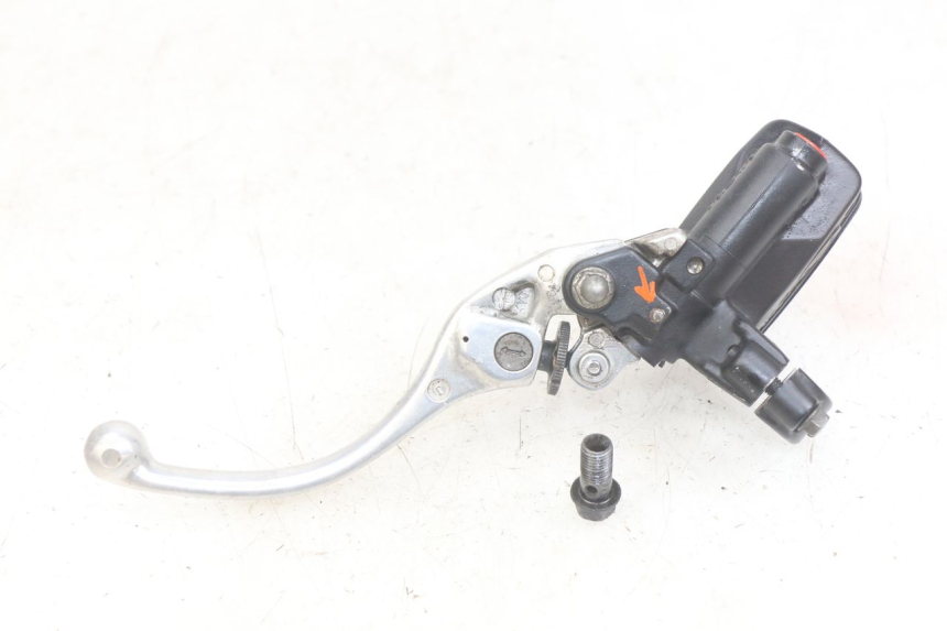 photo de FRONT MASTER CYLINDER HONDA CBR F SC25 1000 (1989 - 1992)