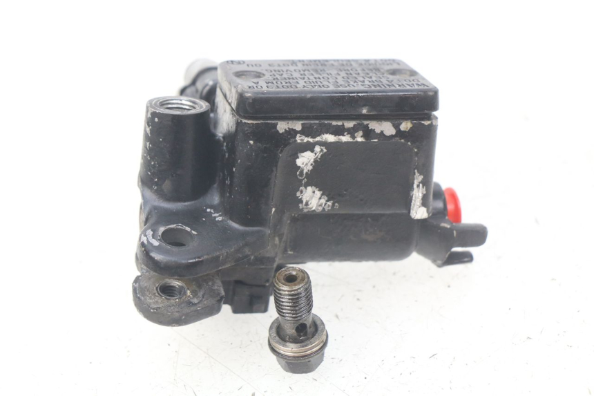 photo de FRONT BRAKE MASTER CYLINDER HONDA CBR R 125 (2003 - 2006)