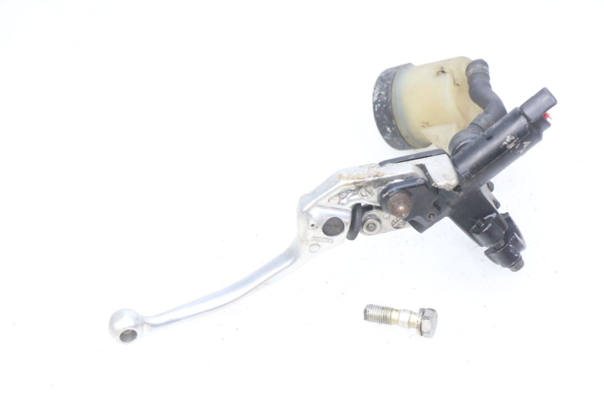 photo de FRONT BRAKE MASTER CYLINDER HONDA CBR RR FIREBLADE 900 (1992 - 1994)