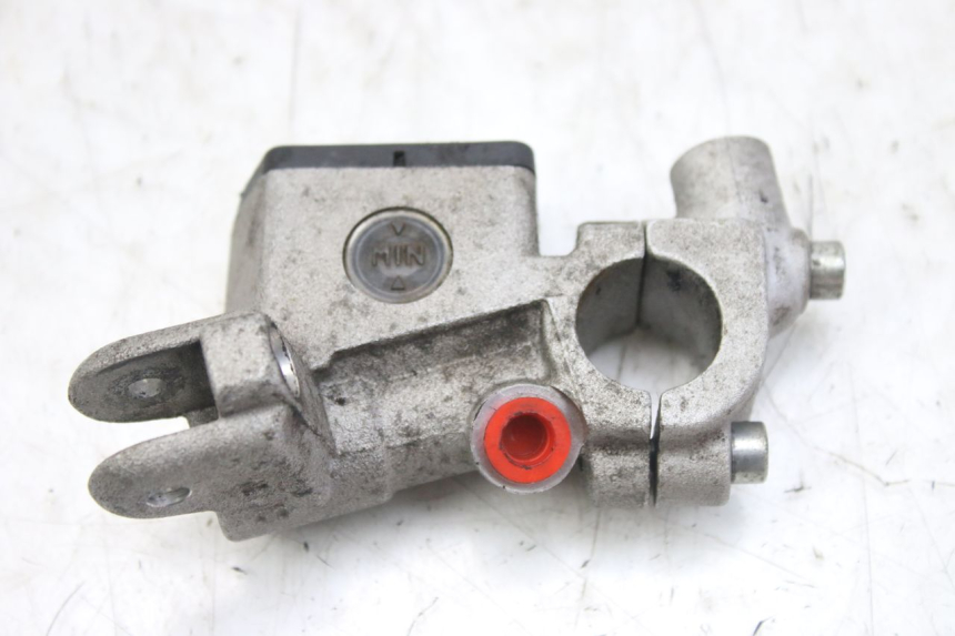photo de FRONT MASTER CYLINDER DERBI GPR 50 (2004 - 2009)
