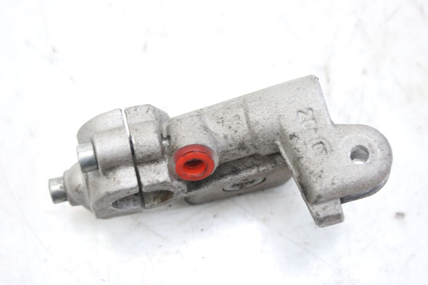 photo de FRONT MASTER CYLINDER DERBI GPR 50 (2004 - 2009)