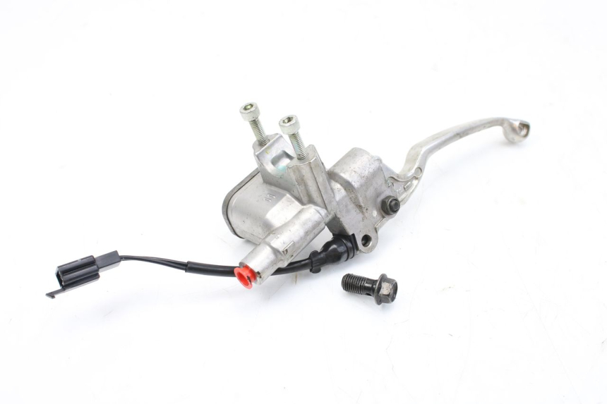 photo de FRONT BRAKE MASTER CYLINDER YAMAHA D'ELIGHT DELIGHT 115 (2013 - 2017)