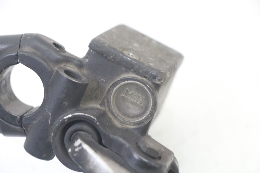 photo de FRONT MASTER CYLINDER PEUGEOT ELYSTAR 50 (2002 - 2014)