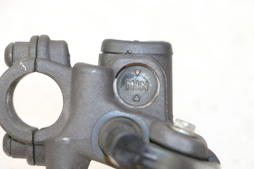 photo de FRONT MASTER CYLINDER PEUGEOT ELYSTAR 50 (2002 - 2014)