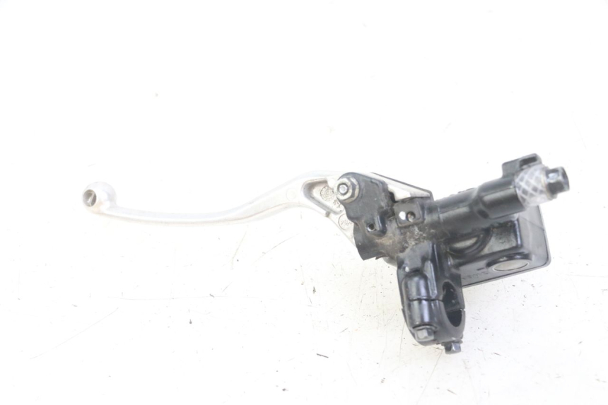 photo de FRONT BRAKE MASTER CYLINDER HONDA FORZA ABS 300 (2013 - 2019)
