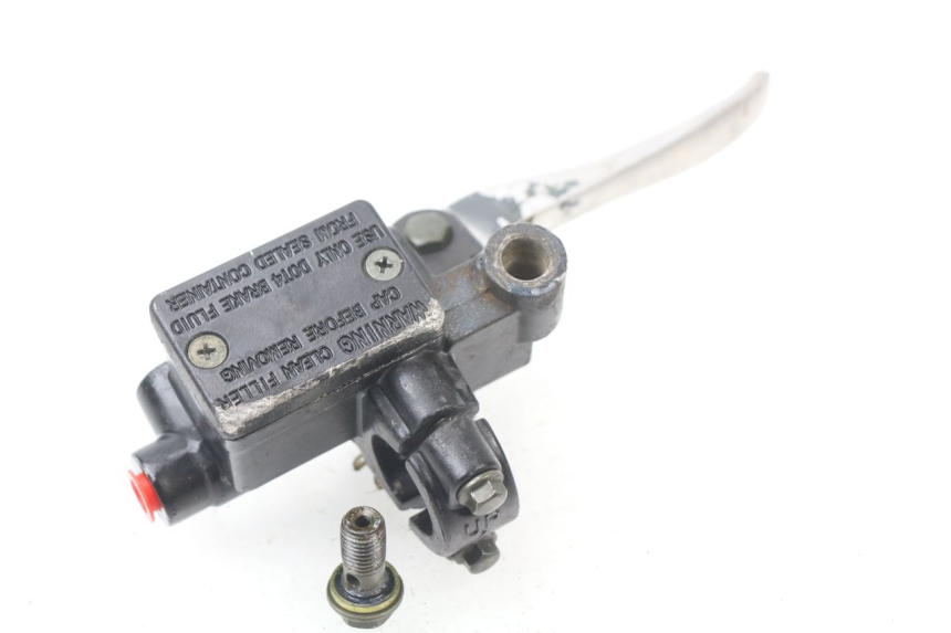 photo de FRONT BRAKE MASTER CYLINDER GENERIC CRACKER 50 (2005 - 2008)