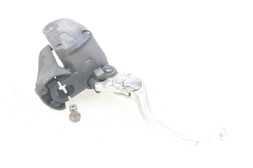 photo de FRONT BRAKE MASTER CYLINDER GILERA GP 800 (2007 - 2013)