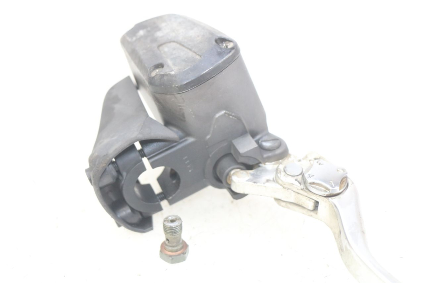 photo de FRONT BRAKE MASTER CYLINDER GILERA GP 800 (2007 - 2013)