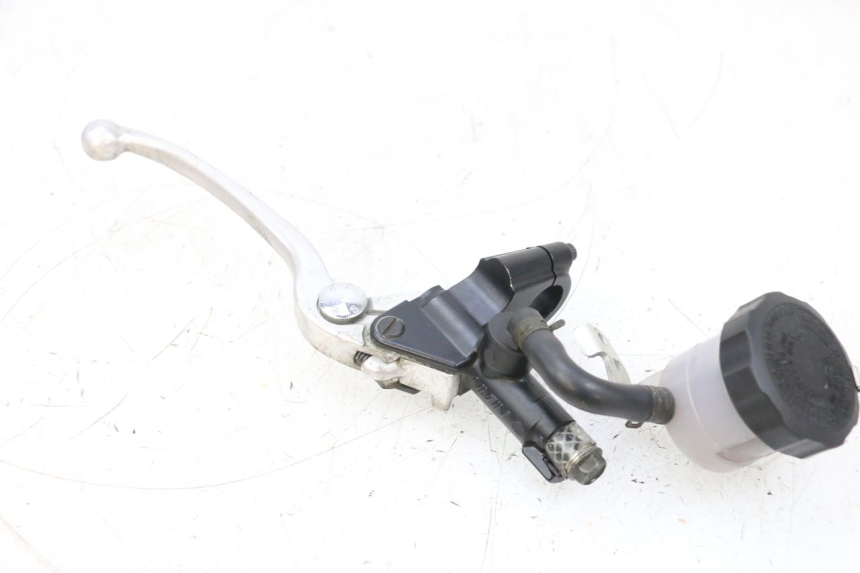 photo de FRONT BRAKE MASTER CYLINDER SUZUKI GSXR GSX-R 1000 (2003 - 2004) - Main view
