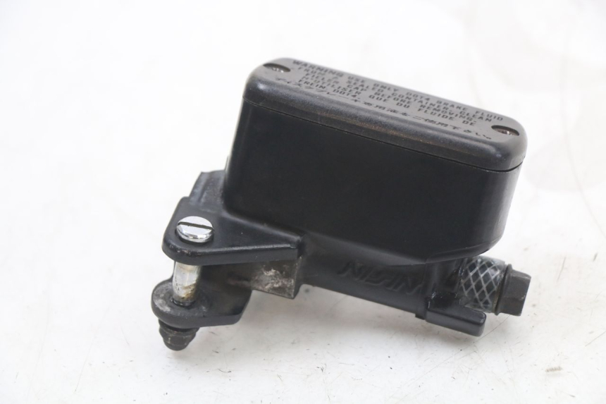 photo de FRONT BRAKE MASTER CYLINDER HONDA CBR F 1000 (1993 - 1996)