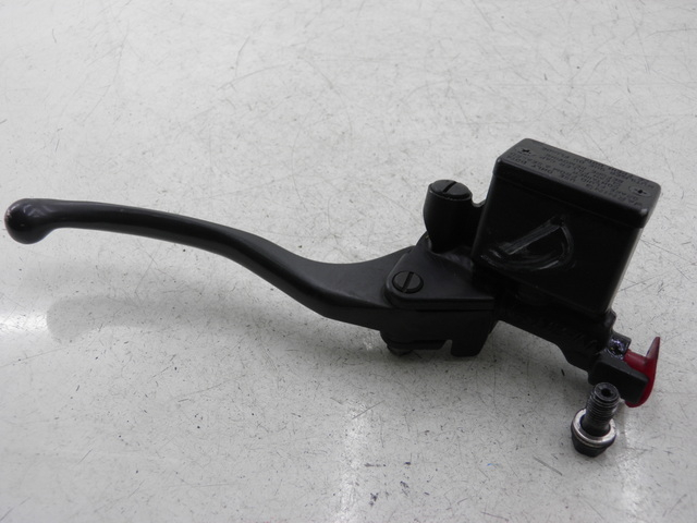 photo de FRONT BRAKE MASTER CYLINDER HONDA FES S-WING SWING 125 (2007 - 2015)