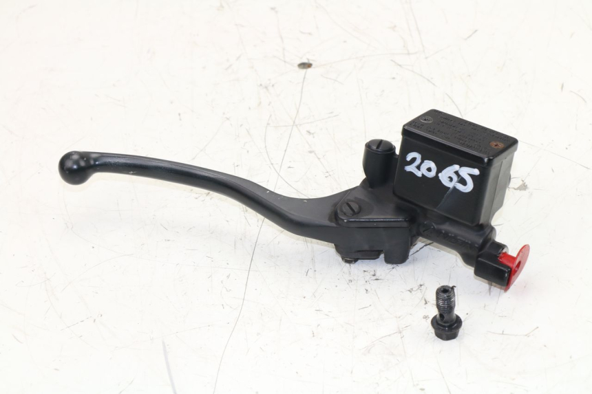 photo de FRONT BRAKE MASTER CYLINDER HONDA FES S-WING SWING 125 (2007 - 2015)