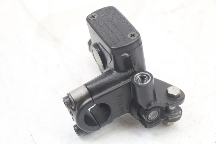 photo de FRONT BRAKE MASTER CYLINDER HONDA PCX (JF28) 125 (2009 - 2011)