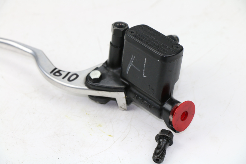 photo de FRONT BRAKE MASTER CYLINDER HONDA PCX (JF28) 125 (2009 - 2011)