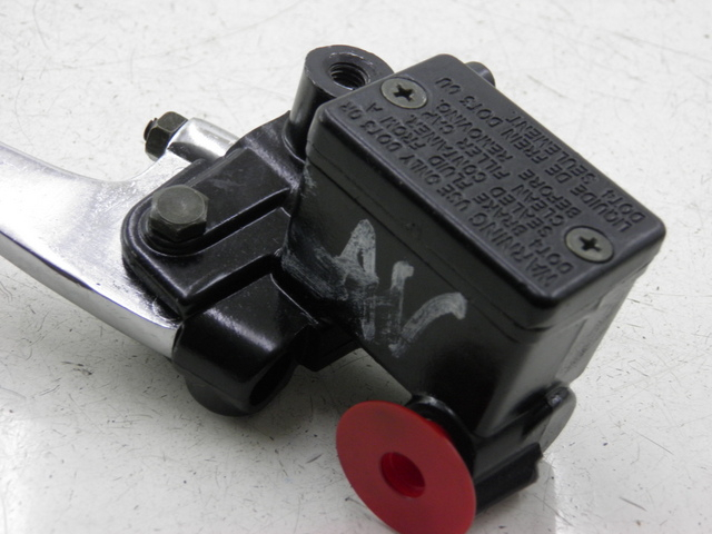 photo de FRONT BRAKE MASTER CYLINDER JM MOTOR S-MAX 125 (2010 - 2014)