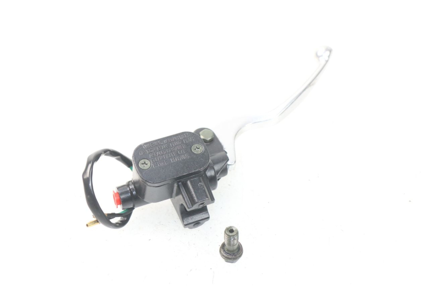 photo de FRONT BRAKE MASTER CYLINDER JM MOTORS SANTANA 50 (2014 - 2020)