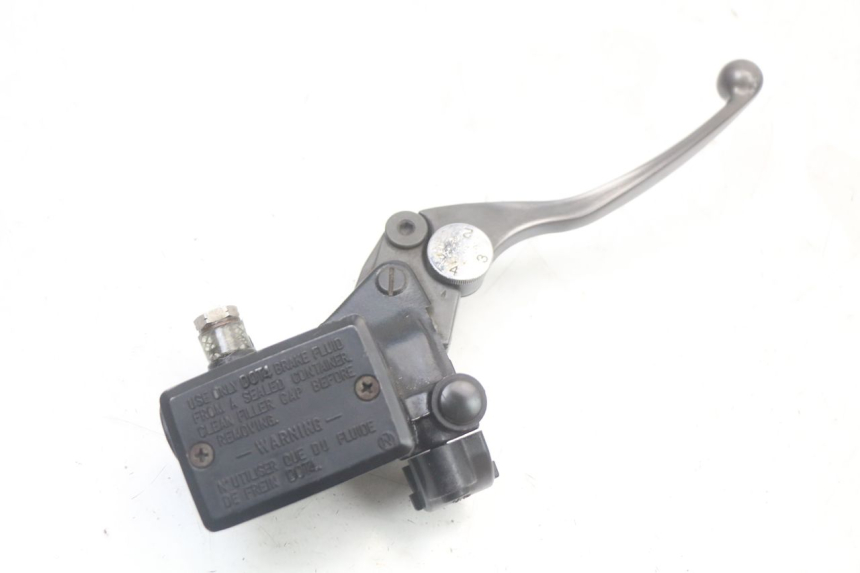 photo de FRONT BRAKE MASTER CYLINDER KAWASAKI GTR 1000 (1994 - 2004)