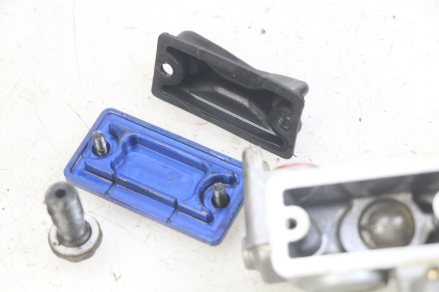 photo de FRONT MASTER CYLINDER KAWASAKI KX 85 (2001 - 2013)