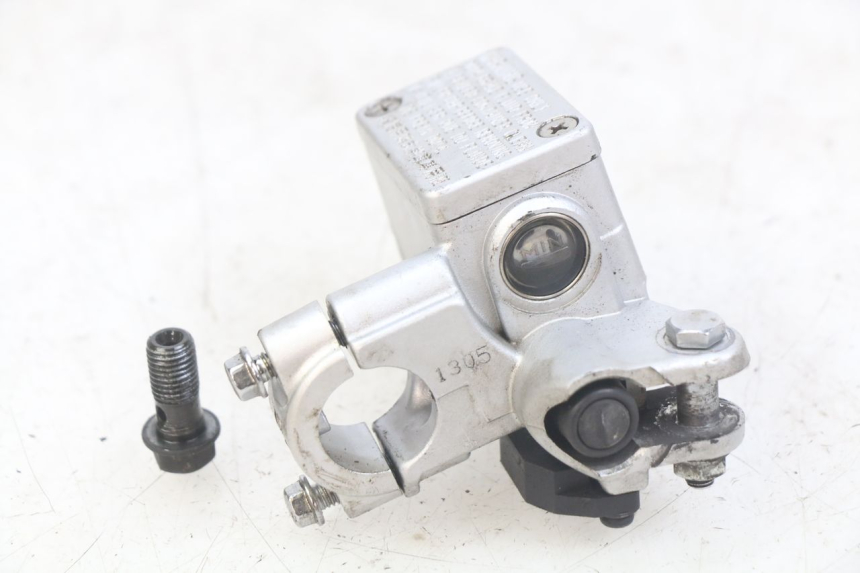 photo de FRONT BRAKE MASTER CYLINDER KYMCO AGILITY 16+ 4T 50 (2018 - 2023)