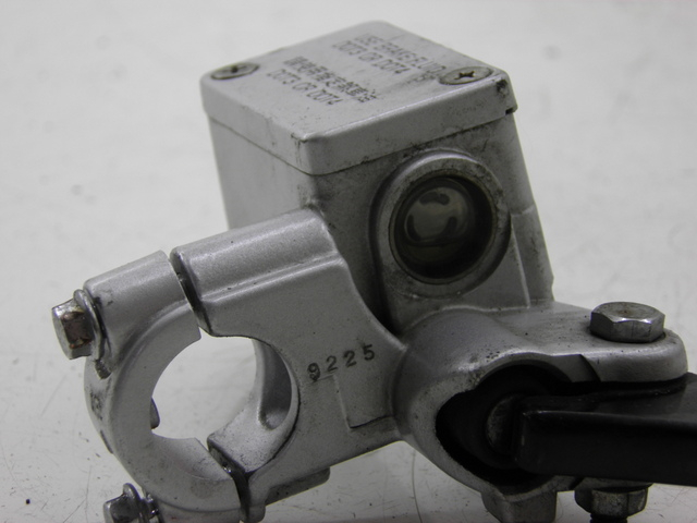 photo de FRONT BRAKE MASTER CYLINDER KYMCO AGILITY CITY 4T 50 (2008 - 2016) - Product overview