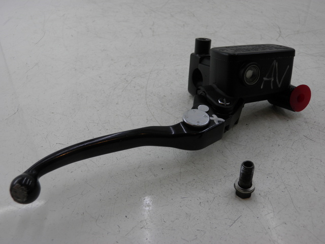 photo de FRONT BRAKE MASTER CYLINDER KYMCO XCITING RI ABS 500 (2010)