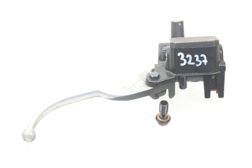 photo de FRONT BRAKE MASTER CYLINDER MBK EVOLIS 125 (2014 - 2018)