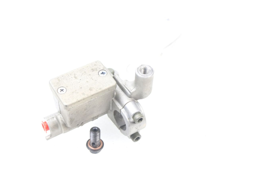 photo de FRONT BRAKE MASTER CYLINDER MBK FLAME X 125 (2004 - 2007)