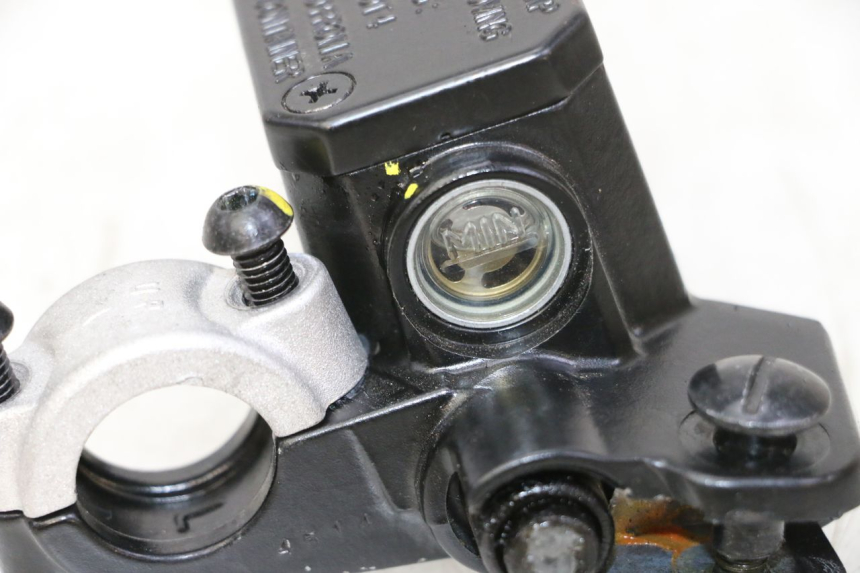 photo de FRONT BRAKE MASTER CYLINDER PIAGGIO MP3 HPE 310 (2024 - 2025)