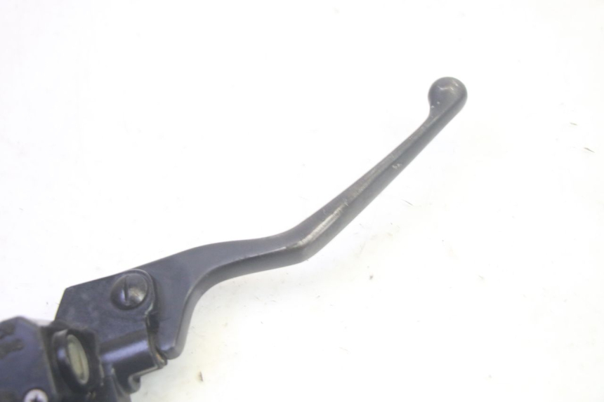 photo de FRONT BRAKE MASTER CYLINDER PIAGGIO MP3 HPE 350 (2018 - 2020) - Zoom on usage condition