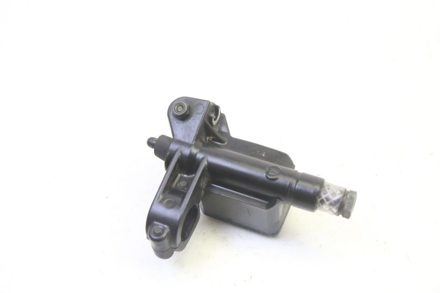 photo de FRONT BRAKE MASTER CYLINDER PIAGGIO MP3 125 (2006 - 2014)