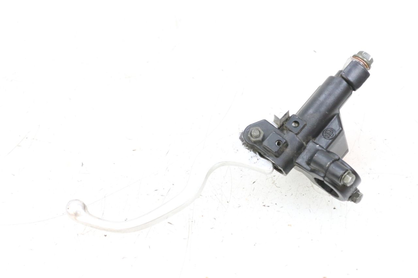 photo de FRONT BRAKE MASTER CYLINDER SYM ORBIT 2 50 (2008 - 2014) - Alternative perspective