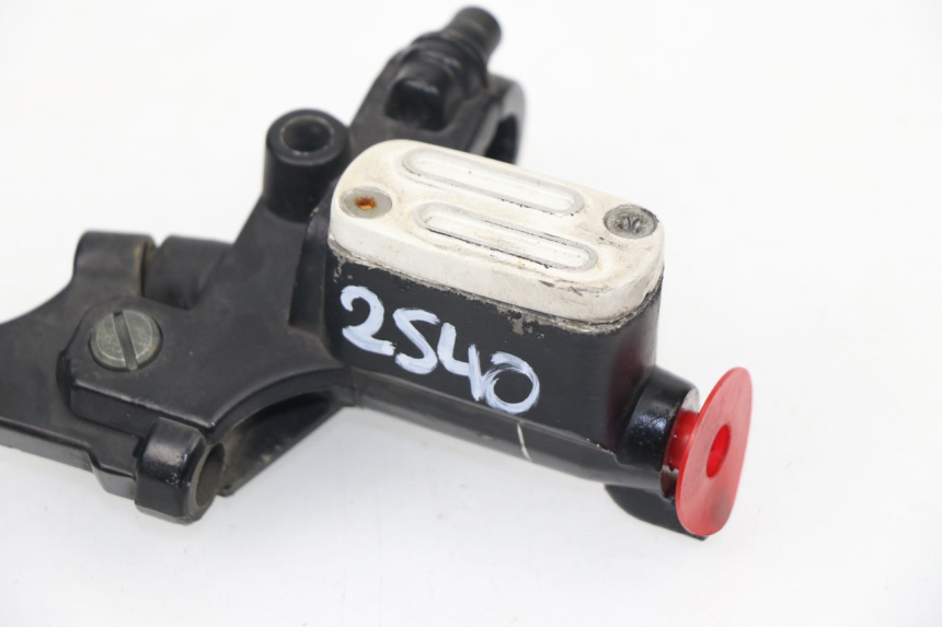 photo de FRONT BRAKE MASTER CYLINDER PEUGEOT LUDIX 50 (2008 - 2017)