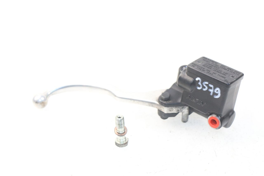 photo de FRONT BRAKE MASTER CYLINDER PEUGEOT SATELIS 500 (2007 - 2013)