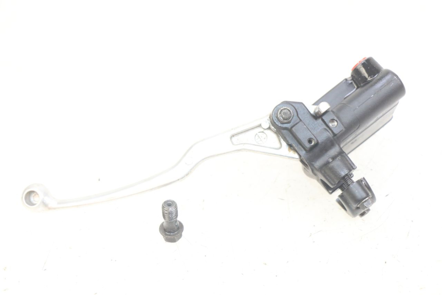 photo de FRONT BRAKE MASTER CYLINDER PEUGEOT SATELIS 125 (2010 - 2012)