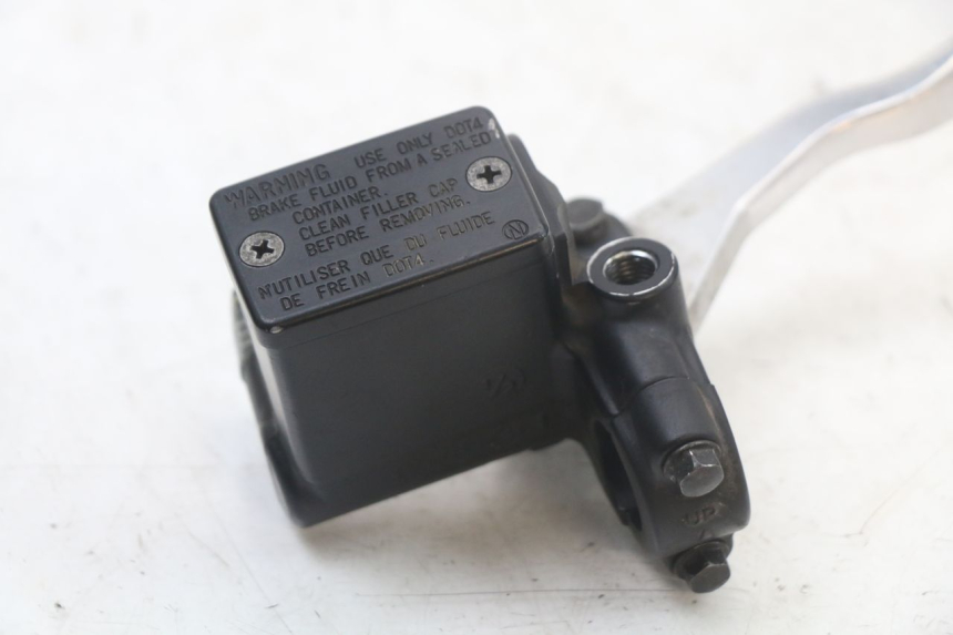 photo de FRONT BRAKE MASTER CYLINDER PEUGEOT SATELIS 125 (2010 - 2012)