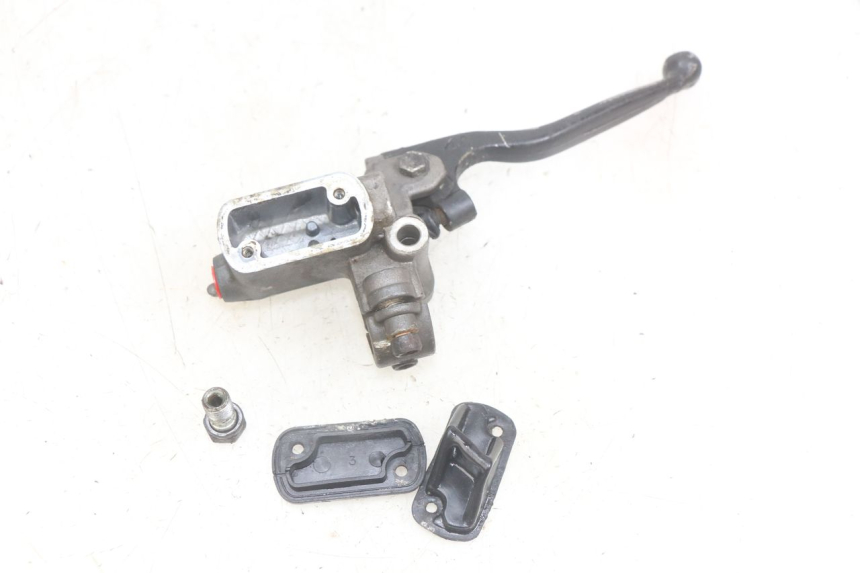 photo de FRONT MASTER CYLINDER PEUGEOT SPEEDFIGHT LC 50 (1996 - 2002)