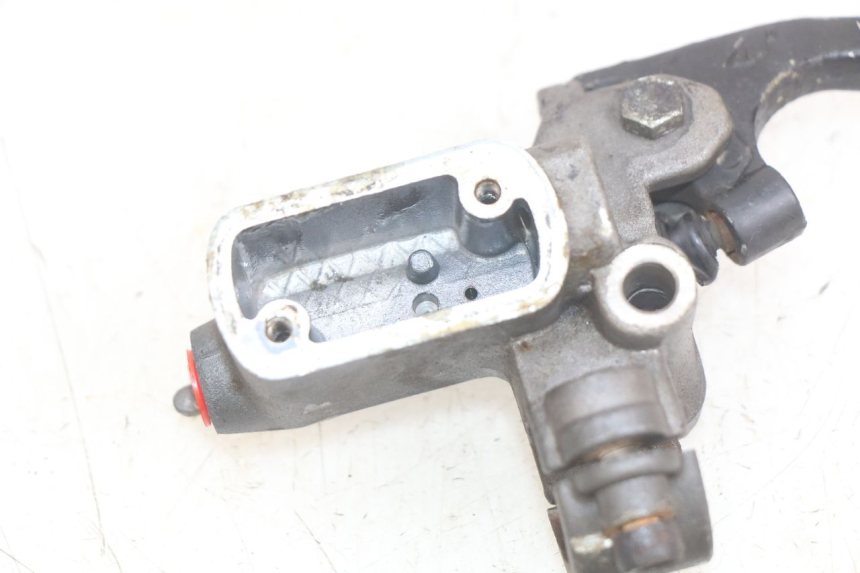 photo de FRONT MASTER CYLINDER PEUGEOT SPEEDFIGHT LC 50 (1996 - 2002)