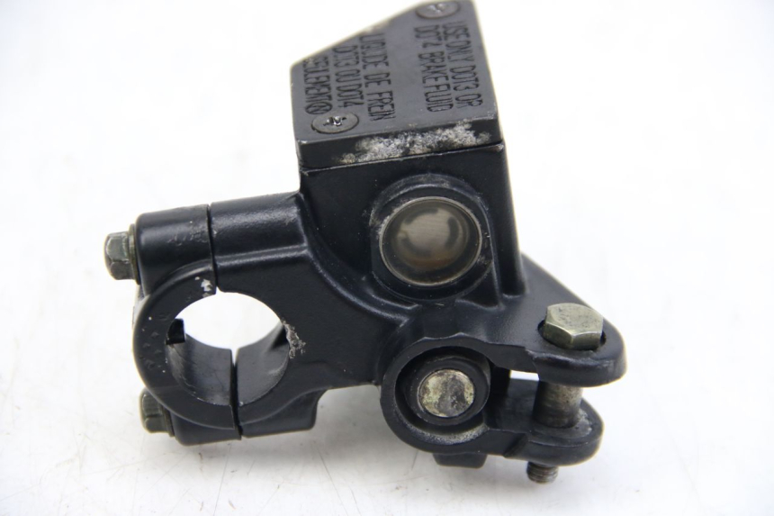 photo de FRONT BRAKE MASTER CYLINDER PEUGEOT TWEET 4T 50 (2010 - 2014)