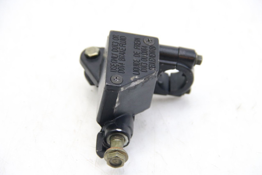 photo de FRONT BRAKE MASTER CYLINDER PEUGEOT TWEET 4T 50 (2010 - 2014)