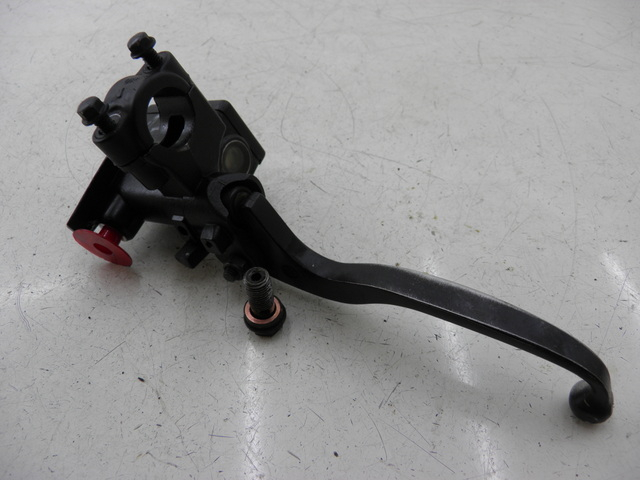 photo de FRONT BRAKE MASTER CYLINDER PEUGEOT V-CLIC VCLIC 50 (2007 - 2013)