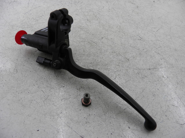 photo de FRONT BRAKE MASTER CYLINDER PIAGGIO CARNABY 125 (2007 - 2011)